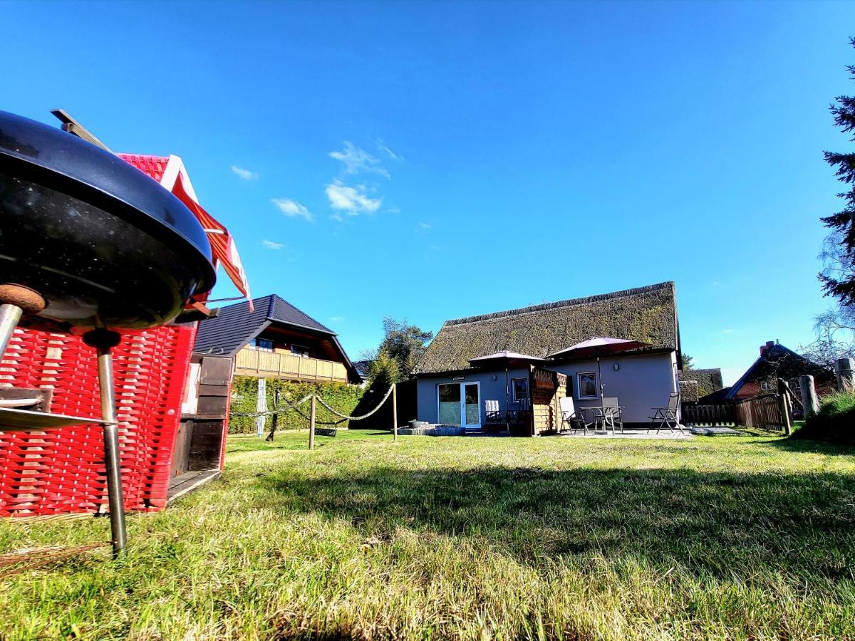 Ferienwohnung Ab unters Reet Born Exterior foto